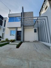 Casa en Venta en  Manta, Manabi