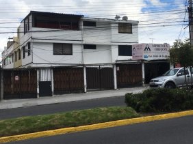 ARRIENDO DEPARTAMENTO EN MANUELITA SAEZ FRENTE AL SRI
