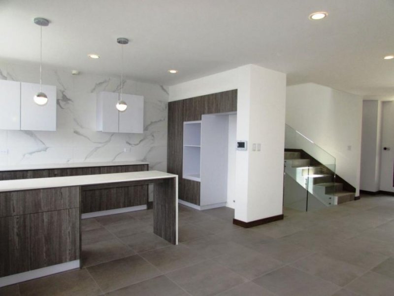 Foto Casa en Venta en Santa Lucía, Quito, Pichincha - U$D 186.017 - CAV30324 - BienesOnLine