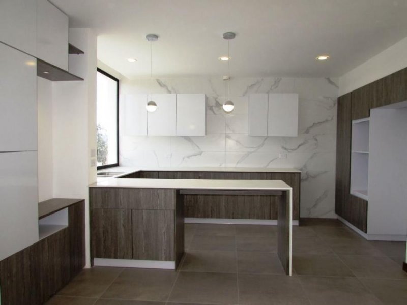 Foto Casa en Venta en Santa Lucía, Quito, Pichincha - U$D 192.568 - CAV30326 - BienesOnLine