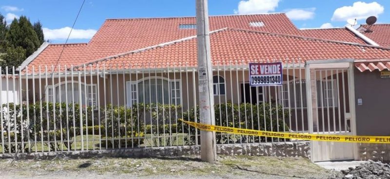 Casa en Venta en Challuabamba Cuenca, Azuay