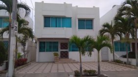Casa en Venta en Jose Luis Tamayo Salinas, Santa Elena
