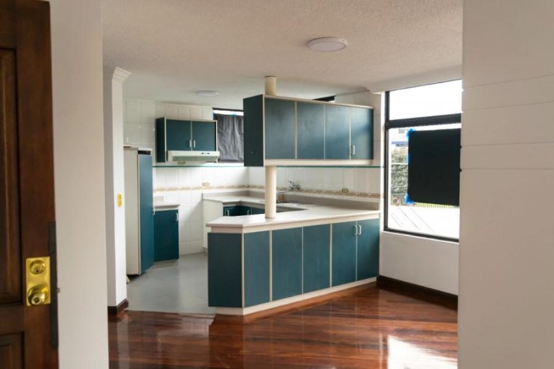 Departamento en Venta en Monteserrin Quito, Pichincha