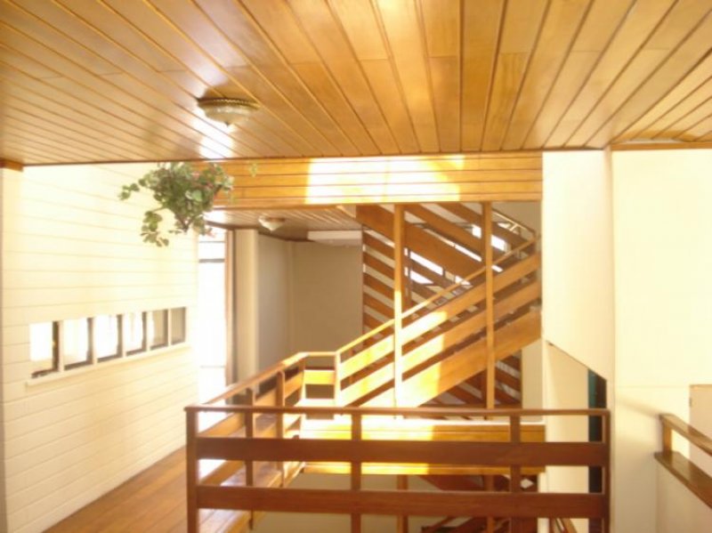 Foto Casa en Arriendo en LA Y, Quito, Pichincha - U$D 4.000 - CAA10562 - BienesOnLine
