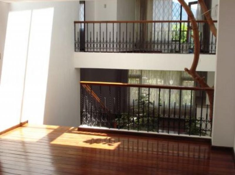 Foto Casa en Arriendo en LA CORUÑA, Quito, Pichincha - U$D 270.000 - CAA6071 - BienesOnLine