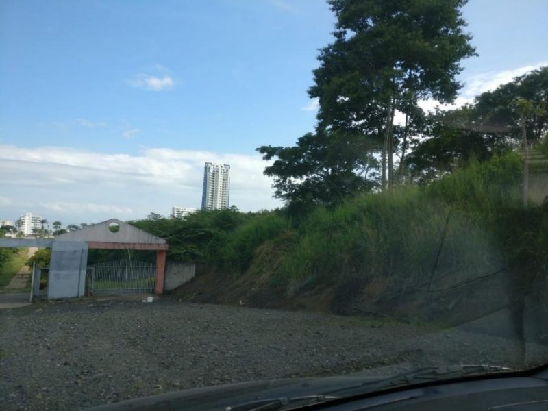 Terreno en Venta en Tonsupa Atacames, Esmeraldas