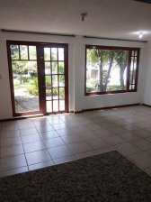 INMOBILIARIA ALARCÓN RENTA PRECIOSA CASA EN VALLE DE LOS CHILLOS CERCANA AL SAN LUIS SHOPPING
