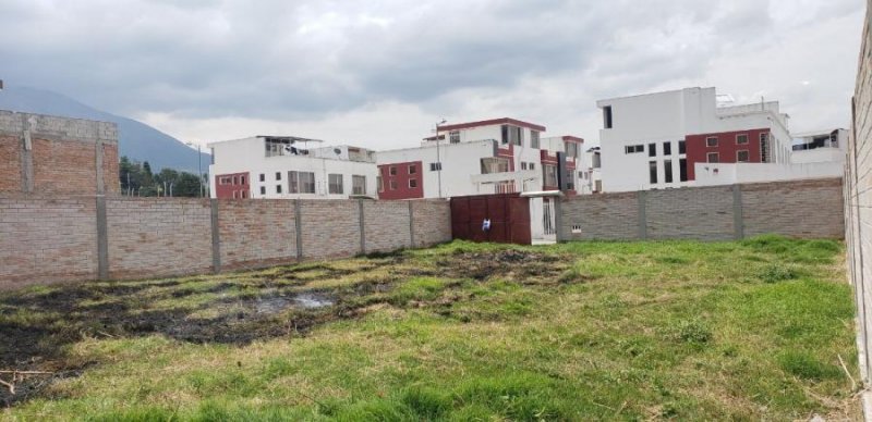 Terreno en Venta en  YUYOCOCHA, Imbabura