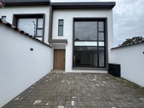 Casa en Venta en SAN SEBASTIAN Cuenca, Azuay