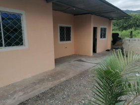 Casa en Arriendo en San José Catamayo, Loja