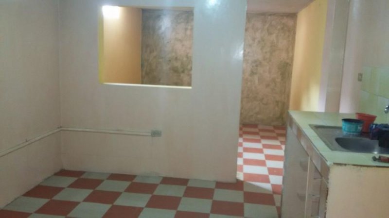Departamento en Arriendo en COMITE DEL PUEBLO COMITE DEL PUEBLO, Pichincha