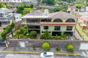 Quinta en Venta en Conocoto Quito, Pichincha