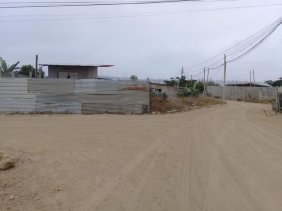 Terreno en Venta en Santa Elena Terminal terrestre, Santa Elena
